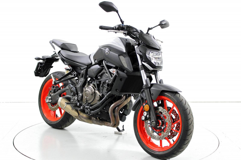 YAMAHA MT 07 Naked Occasion CHF 6 500