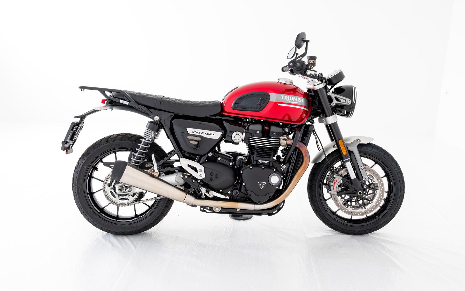 TRIUMPH Speed Twin 1200