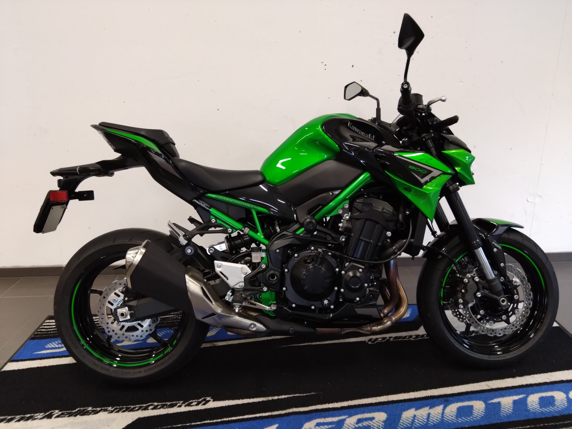 KAWASAKI Z 900