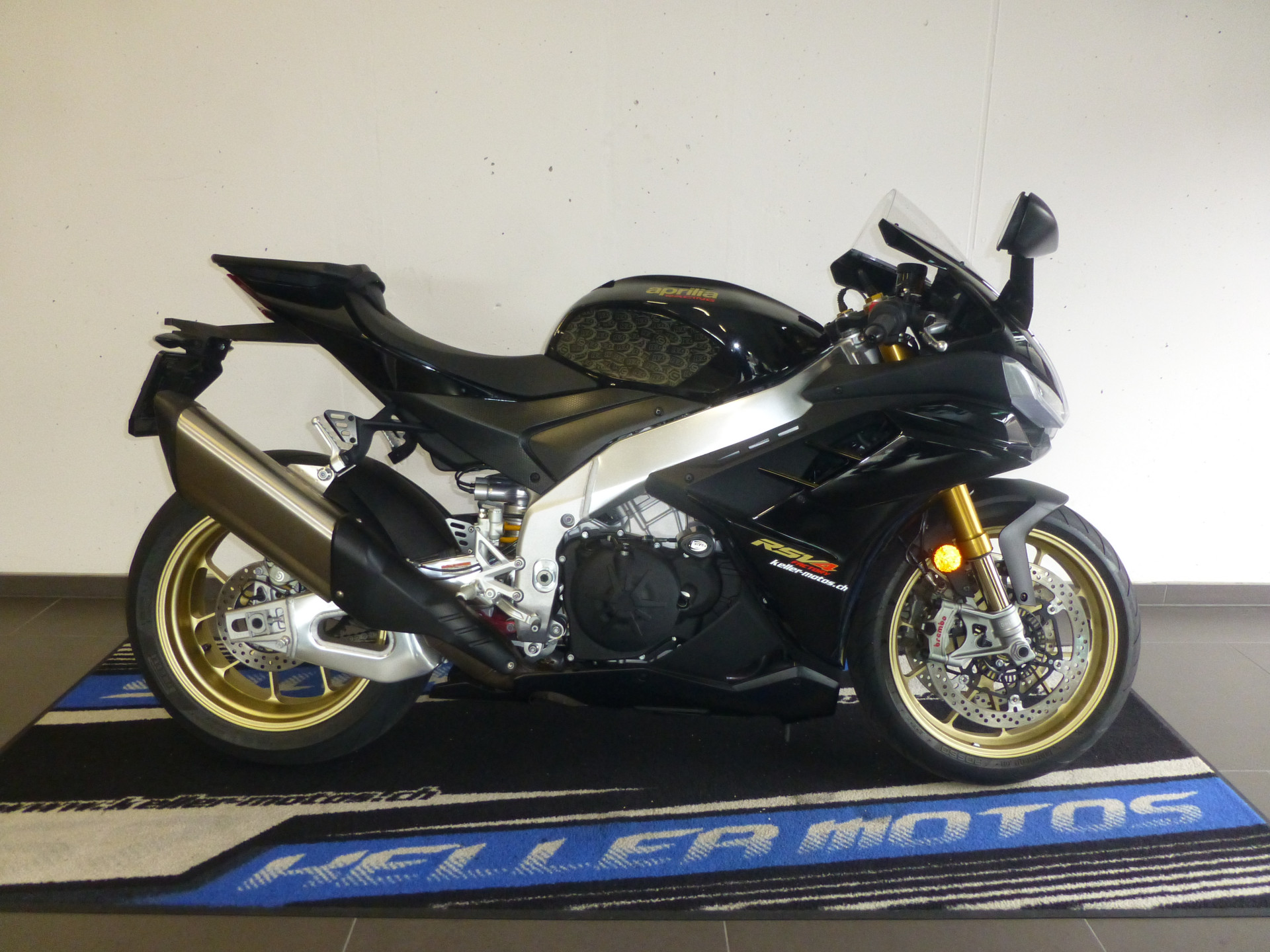 APRILIA RSV4 1100 Factory