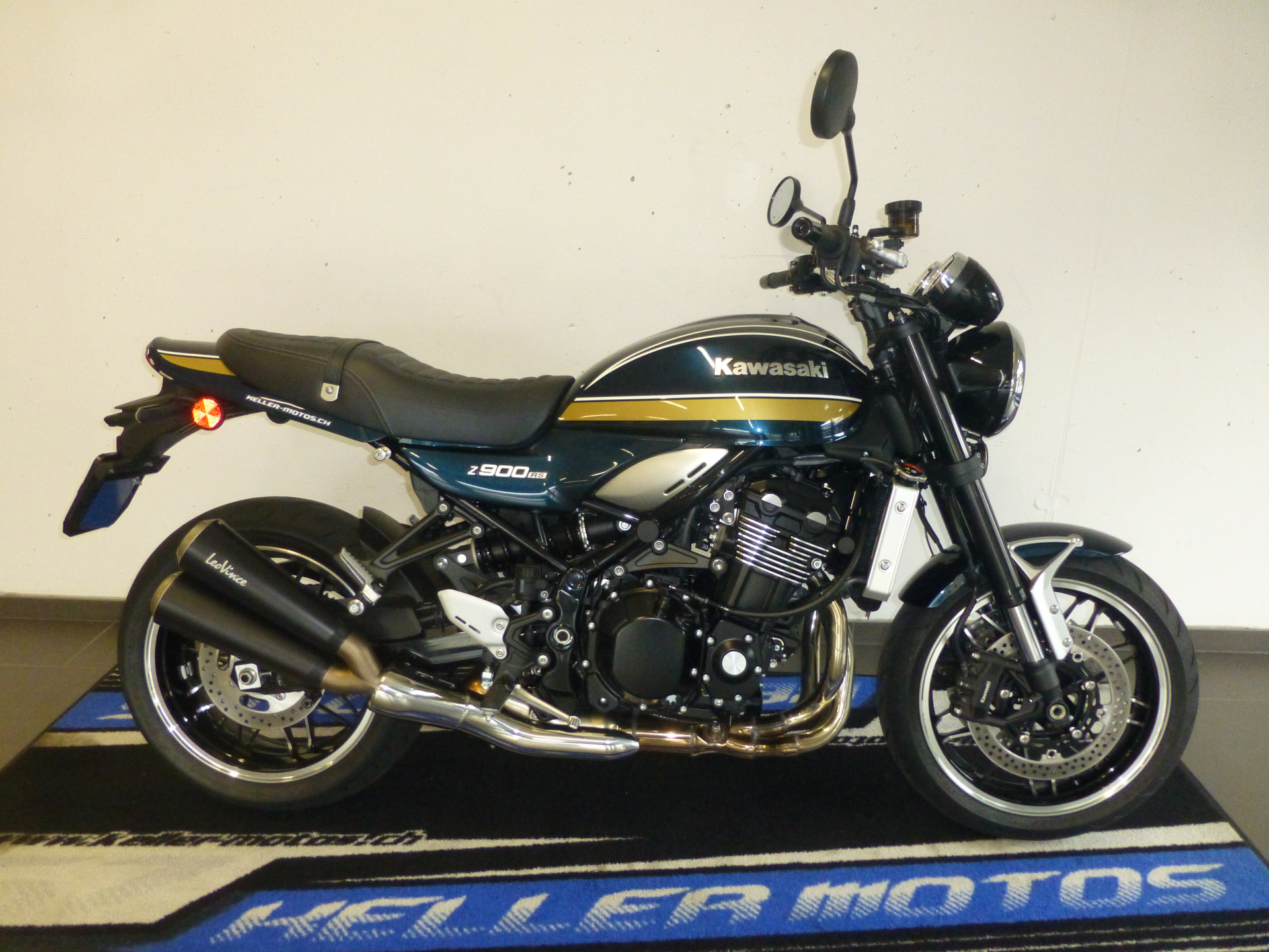 KAWASAKI Z 900 RS