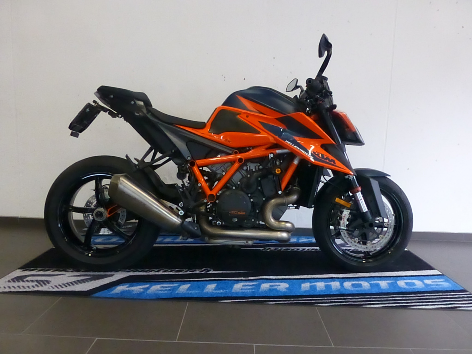 KTM 1290 Super Duke R