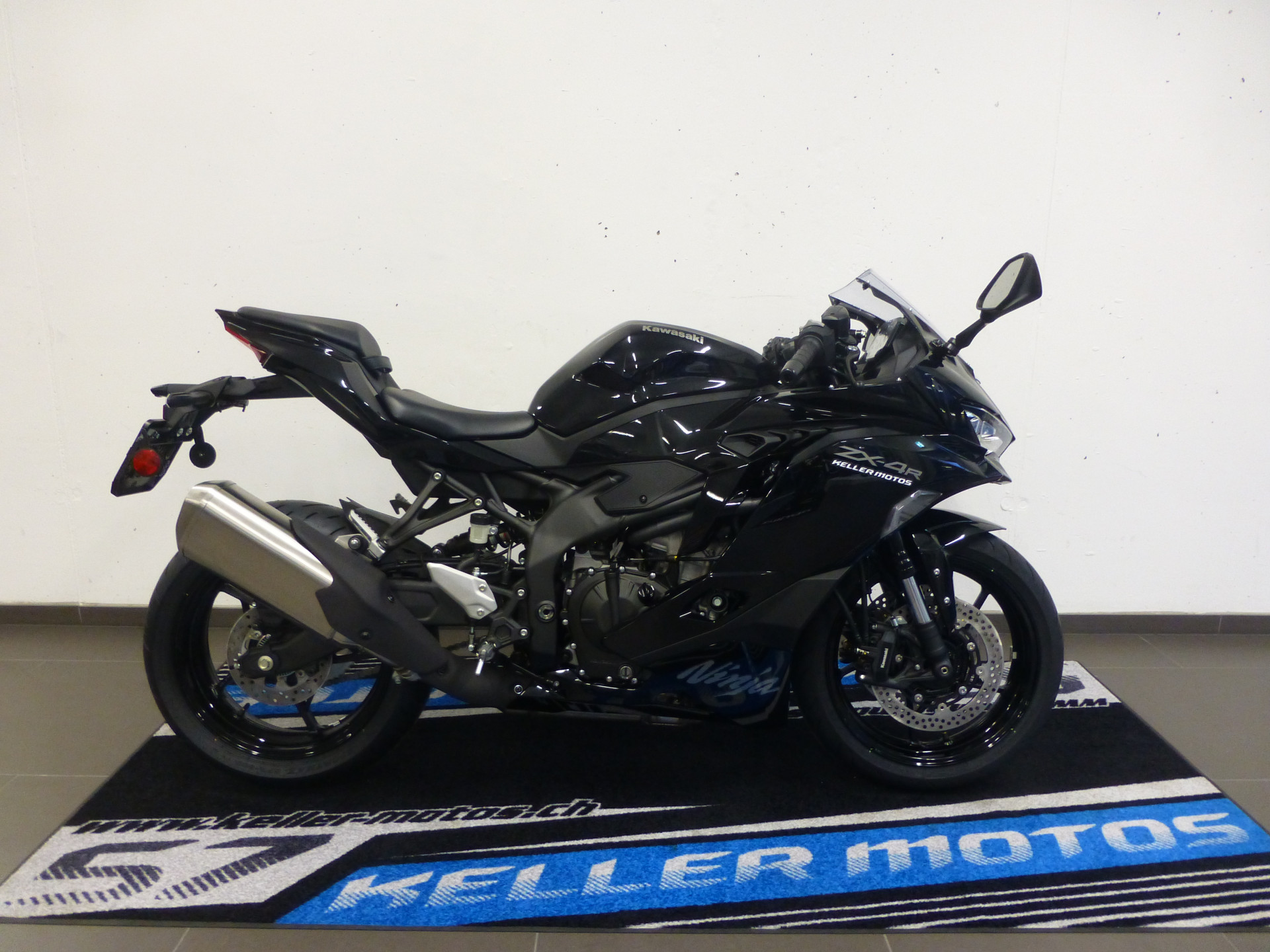 KAWASAKI Ninja ZX-4RR