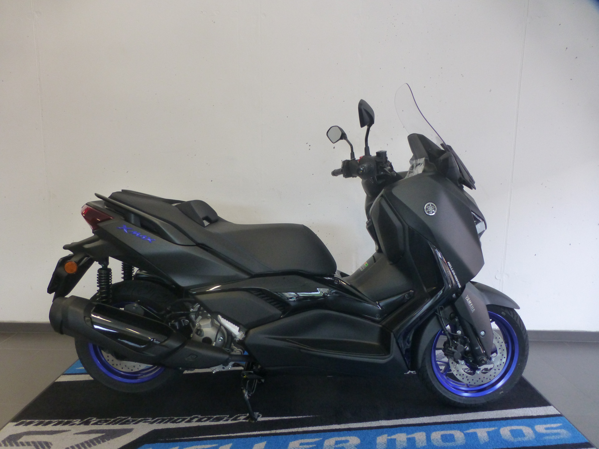 YAMAHA X-Max 300