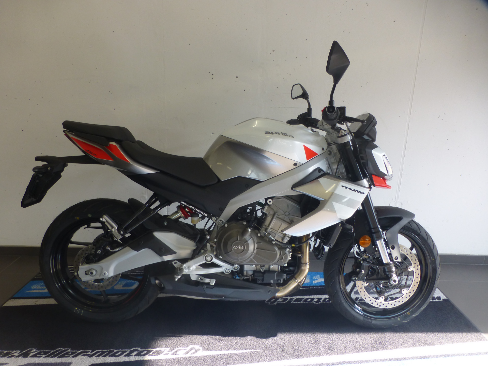 APRILIA Tuono 457