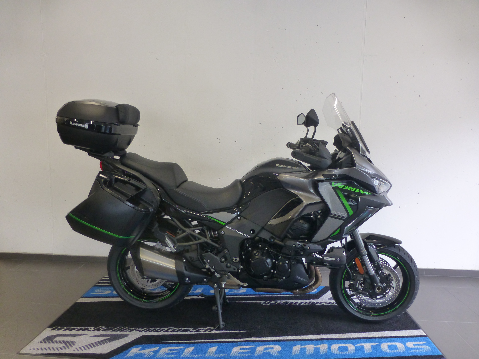 KAWASAKI Versys 1100 SE Grand Tourer