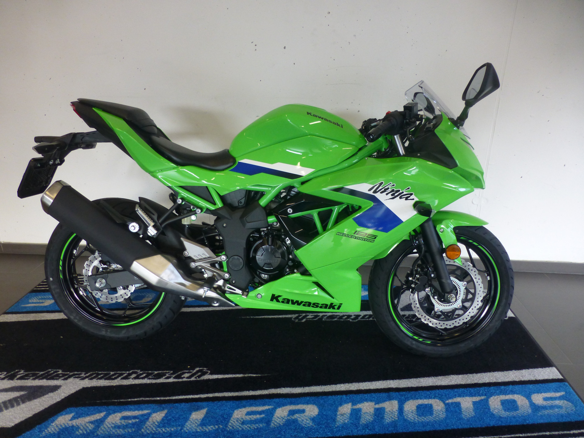 KAWASAKI Ninja 125