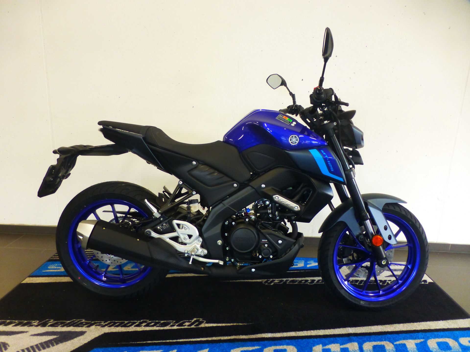 YAMAHA MT-125