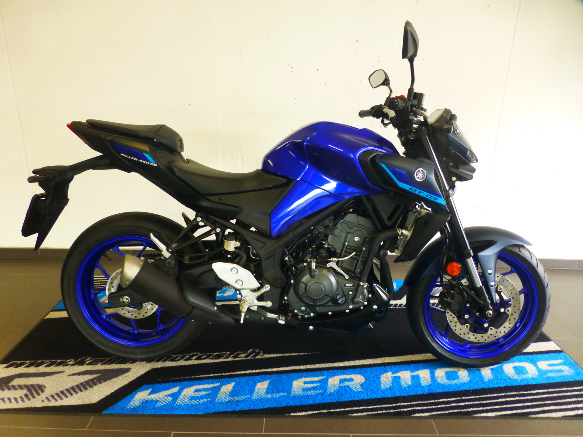 YAMAHA MT 03