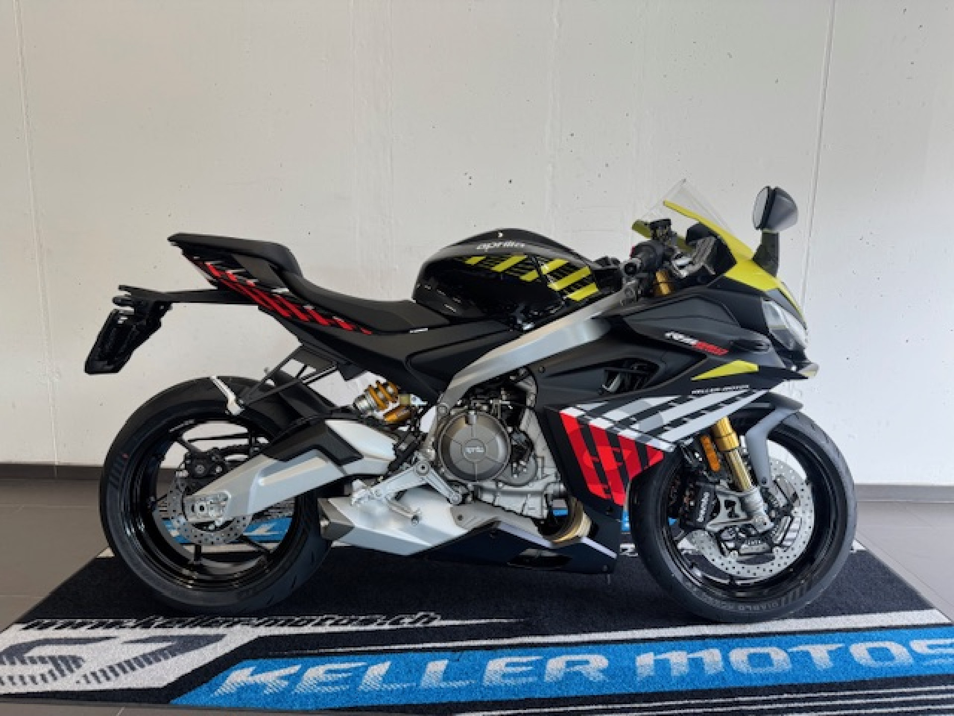 APRILIA RS 660 Factory