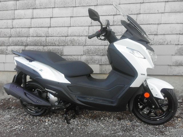 SYM Joymax Z 125 Scooter Moto neuve