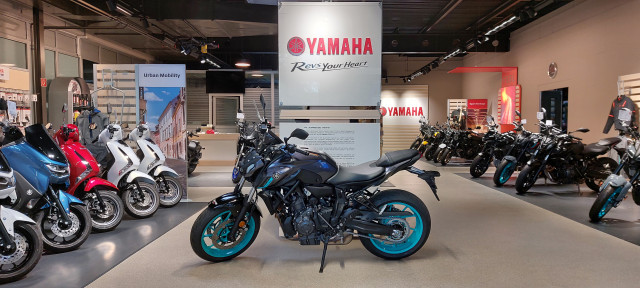 YAMAHA MT-07 Naked Neufahrzeug