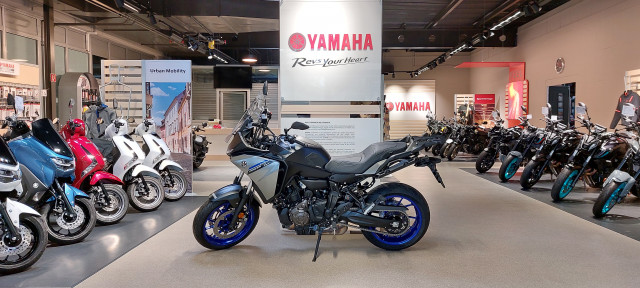 YAMAHA Tracer 7 GT Touring Moto nuova