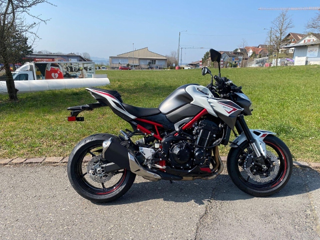 KAWASAKI Z 900 Naked Neufahrzeug