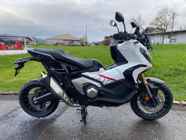 HONDA X-ADV 750 Scooter New vehicle