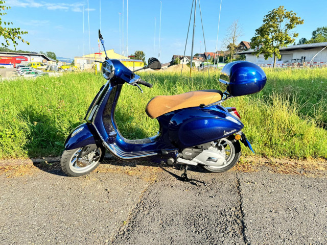 PIAGGIO Vespa Primavera 125 Roller Occasion