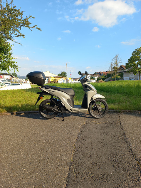 HONDA NSC 110 Vision Roller Neufahrzeug