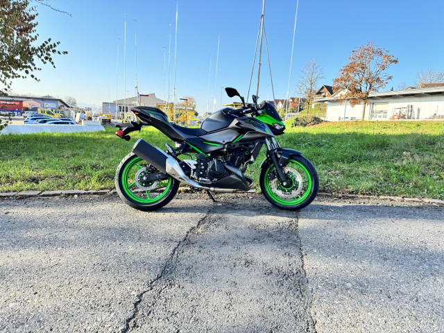 KAWASAKI Z 500 SE Naked Neufahrzeug