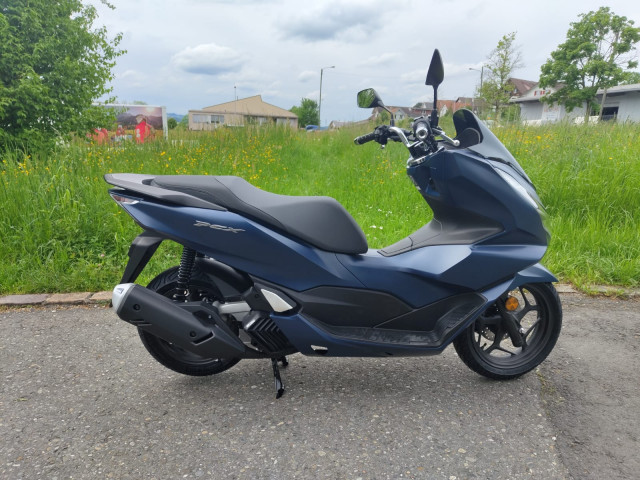 HONDA PCX 125 Roller Neufahrzeug