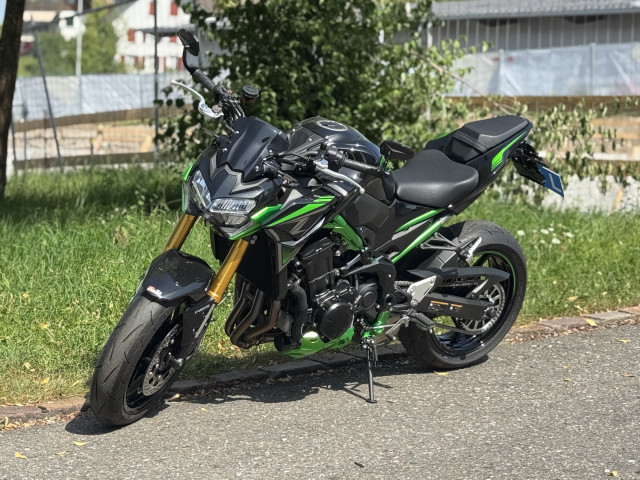 KAWASAKI Z 900 SE Naked Neufahrzeug