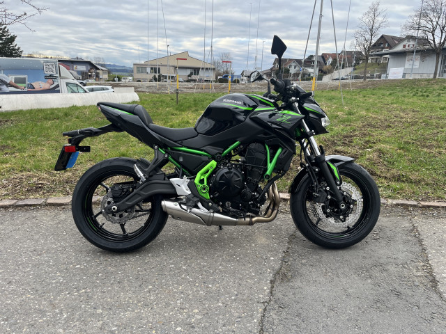 KAWASAKI Z 650 Naked Vorführfahrzeug