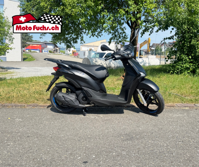 PIAGGIO Liberty 125 Sport Roller Neufahrzeug
