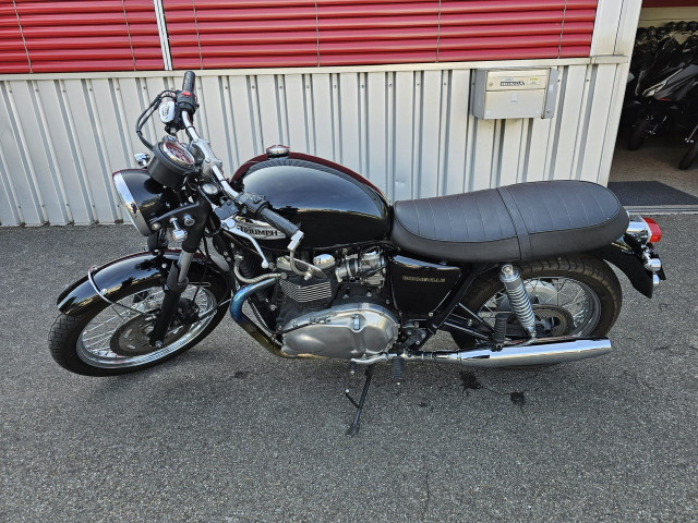 TRIUMPH Bonneville 900 Retro Occasion