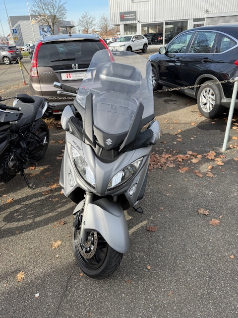 SUZUKI AN 650 Burgman ZA Roller Occasion