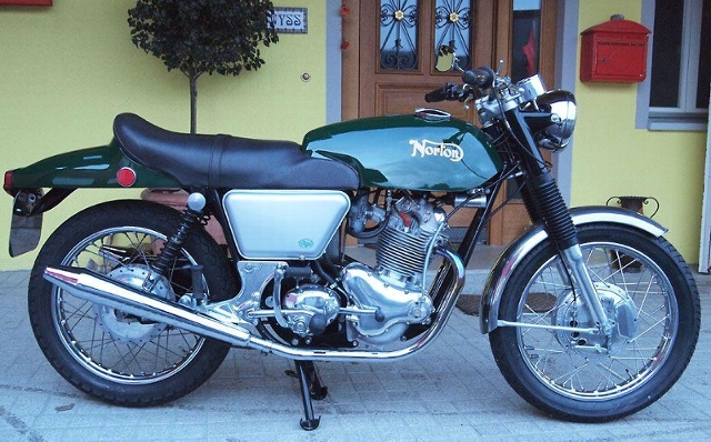 NORTON Commando Sport Used