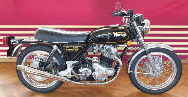 NORTON Commando 850 Sport Used