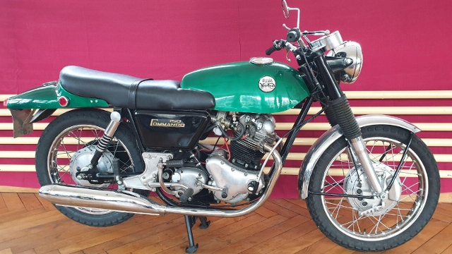 NORTON Commando Sport Used