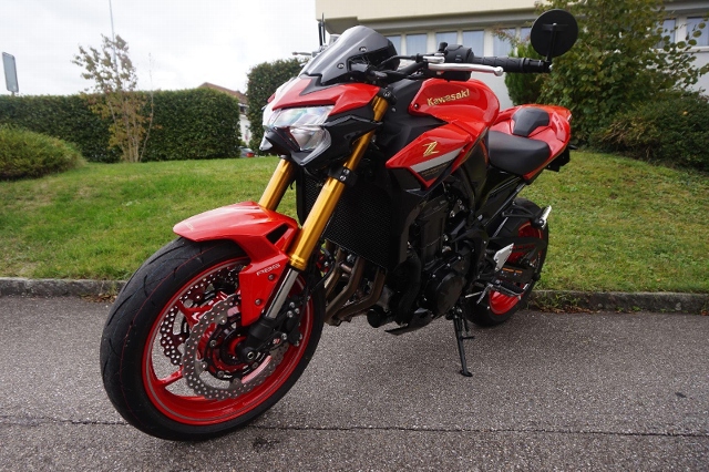 KAWASAKI Z 900 Naked Neufahrzeug