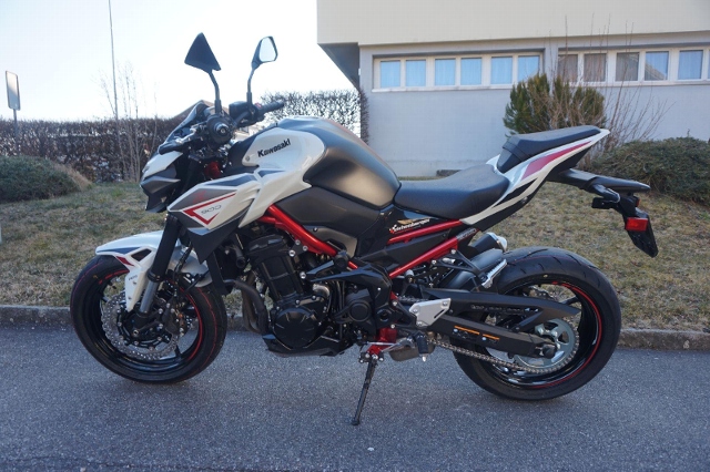 KAWASAKI Z 900 Naked Neufahrzeug