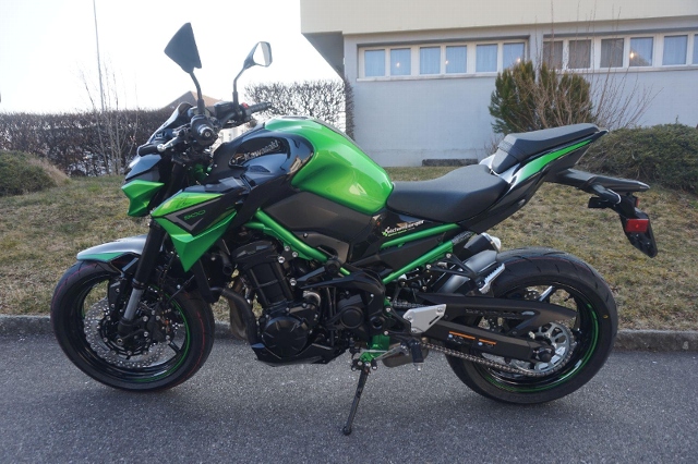 KAWASAKI Z 900 Naked Moto nuova