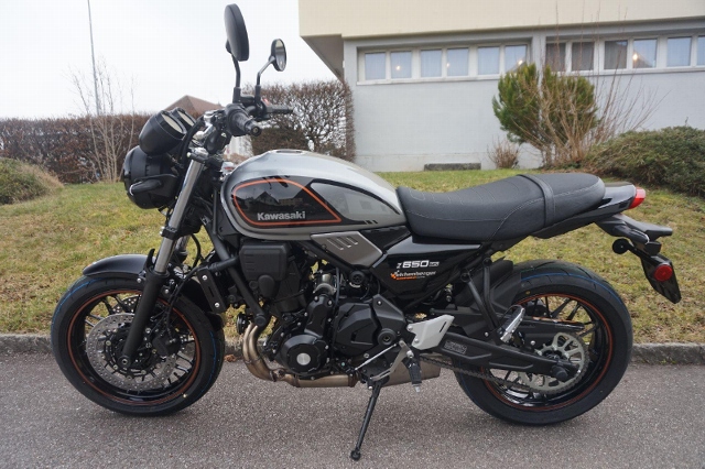 KAWASAKI Z 650 RS Retro Usato