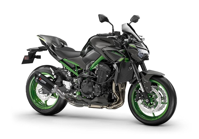 KAWASAKI Z 900 Naked Moto nuova