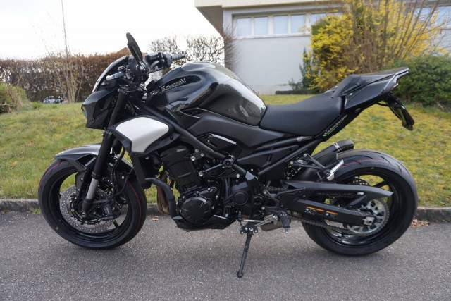 KAWASAKI Z 900 Naked Vorführfahrzeug