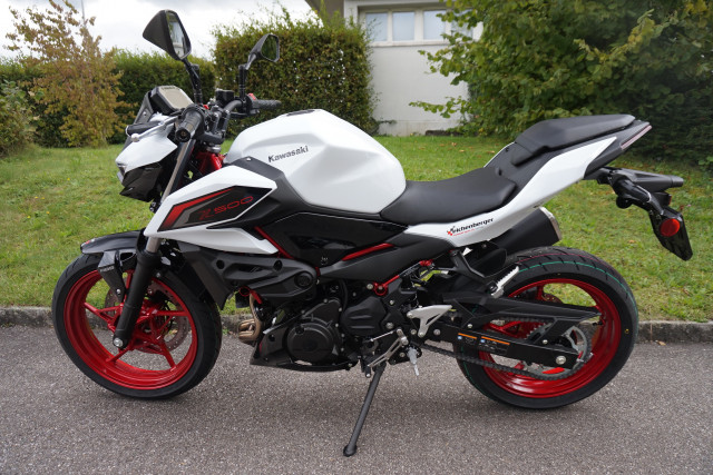 KAWASAKI Z 500 SE Naked Neufahrzeug