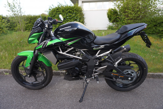 KAWASAKI Z 125 Naked Vorführfahrzeug