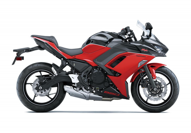 KAWASAKI Ninja 650 Performance Sport Moto nuova