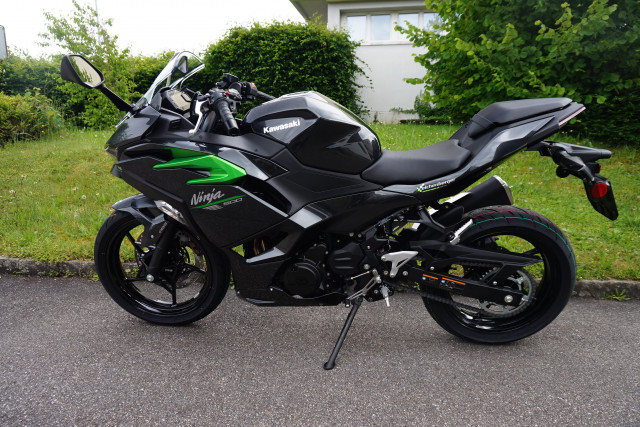 KAWASAKI Ninja 500 Sport Neufahrzeug