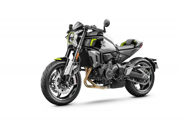 CF MOTO 700 CL-X Sport Naked Neufahrzeug