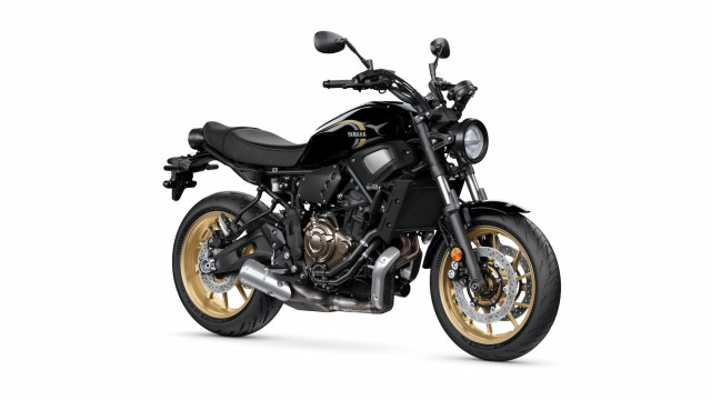 YAMAHA XSR 700 Retro Neufahrzeug