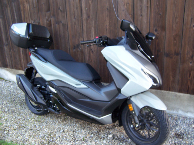 HONDA NSS 350 Forza Scooter Moto neuve