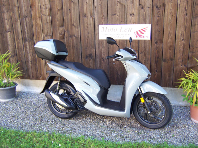 HONDA SH 125 Scooter Moto nuova