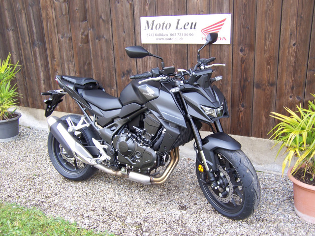 HONDA CB 750 Hornet Naked Tageseinlösung