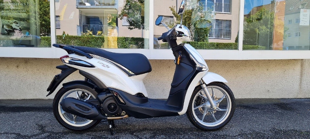 PIAGGIO Liberty 125 Scooter Immatriculation d’un jour