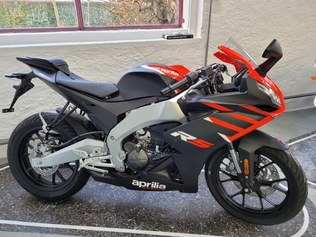 APRILIA RS 125 Sport Neufahrzeug