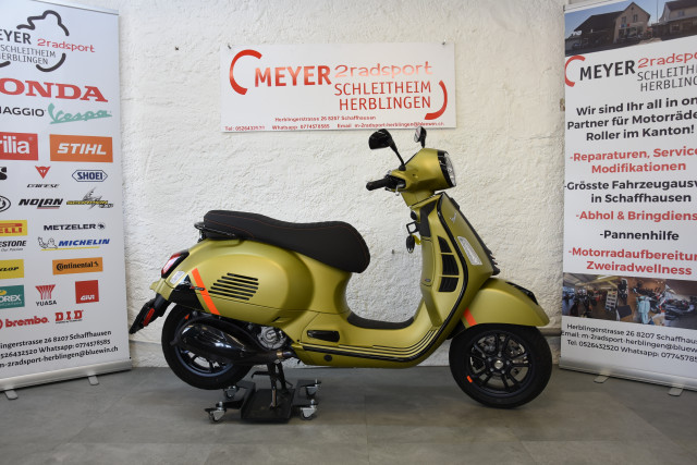 PIAGGIO Vespa GTS 300 HPE Super Sport Scooter Occasion