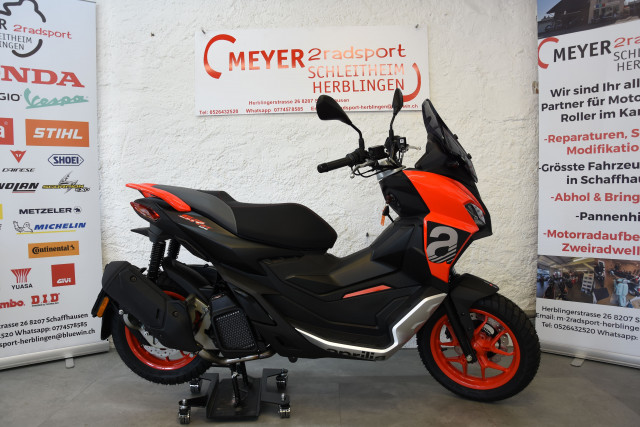 APRILIA SR GT Sport 125 Scooter Registrazione di un giorno